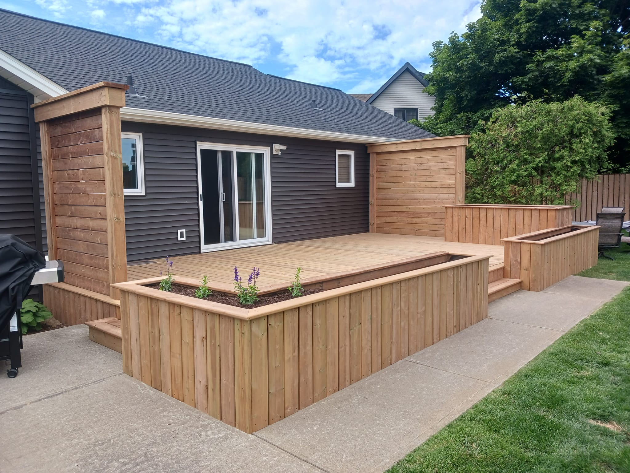 Beautiful Deck Construction in Essex County, Ontario